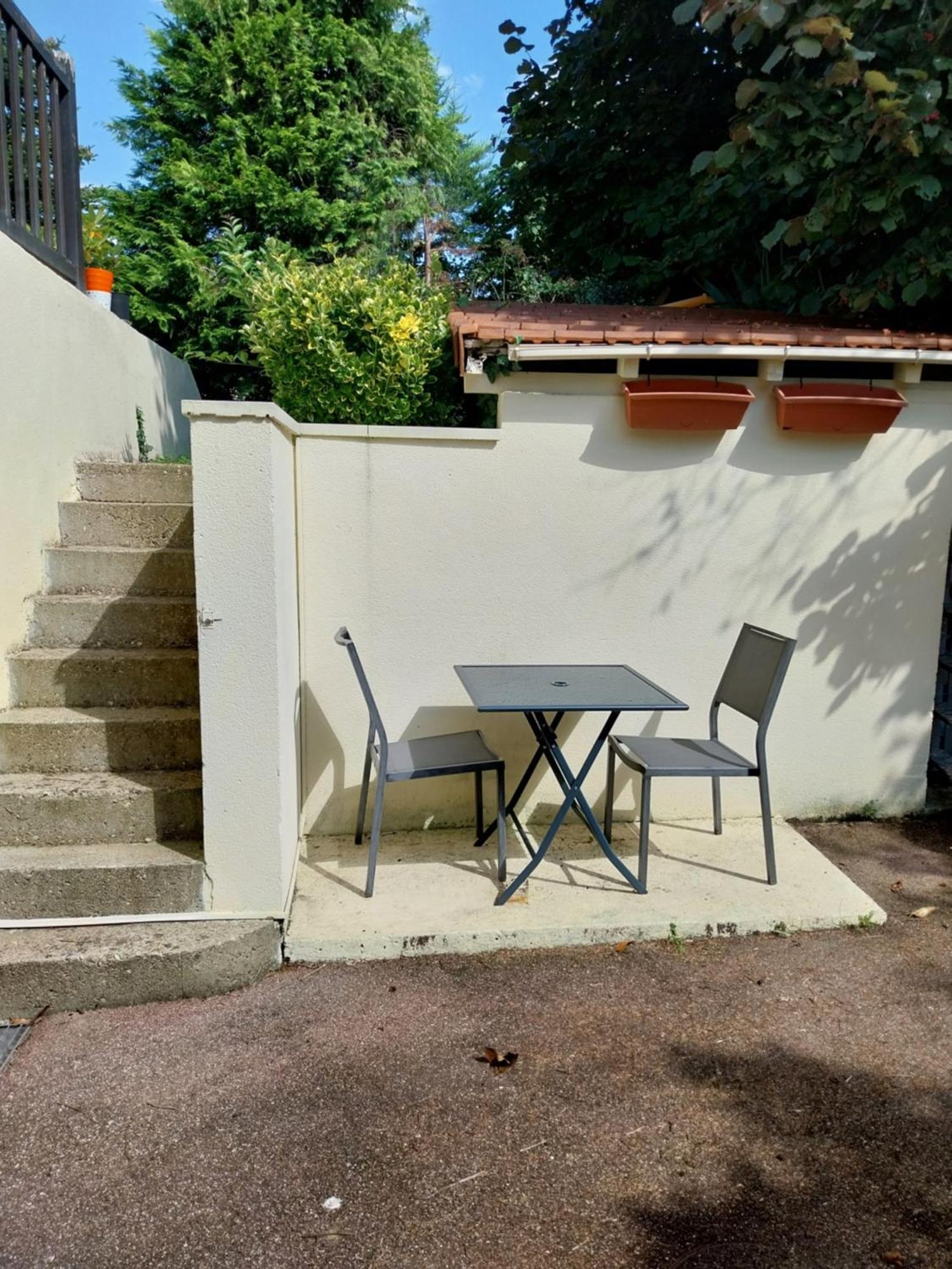 Beau Studio T1 A 30 Km De Paris แซงต์-เฌแมง-เลส์-กอร์เบล์ ภายนอก รูปภาพ